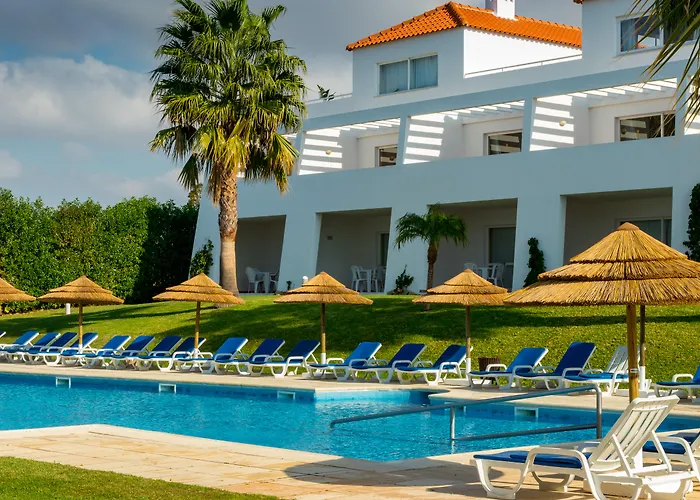 Apart-hotel Pateo Village