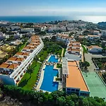 Pateo Village 3* البوفيرا