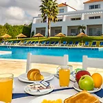 Pateo Village Aparthotel