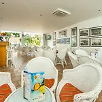 Pateo Village 3*
