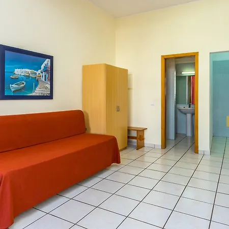 Aparthotel Pateo Village 3*