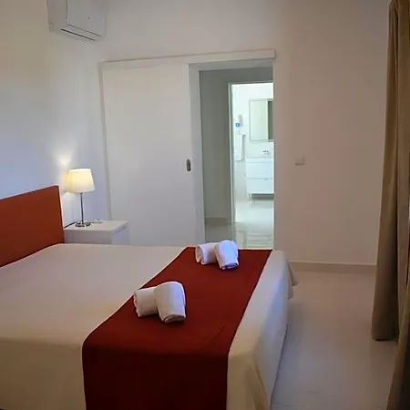 Aparthotel Pateo Village