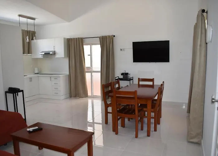 Pateo Village Апарт-отель Албуфейра