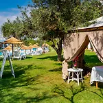 Pateo Village 3*