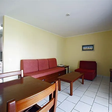 Ξενοδοχείο με διαμερίσματα Pateo Village