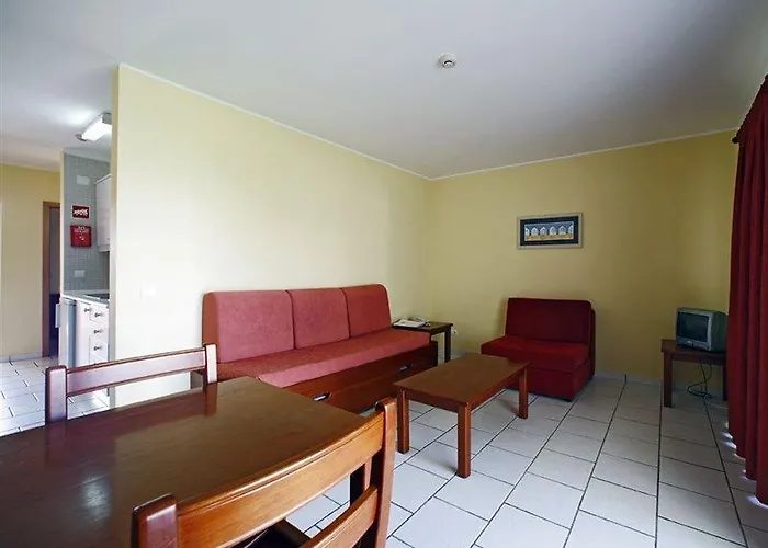 Aparthotel Pateo Village