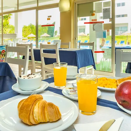 Pateo Village Aparthotel Albufeira